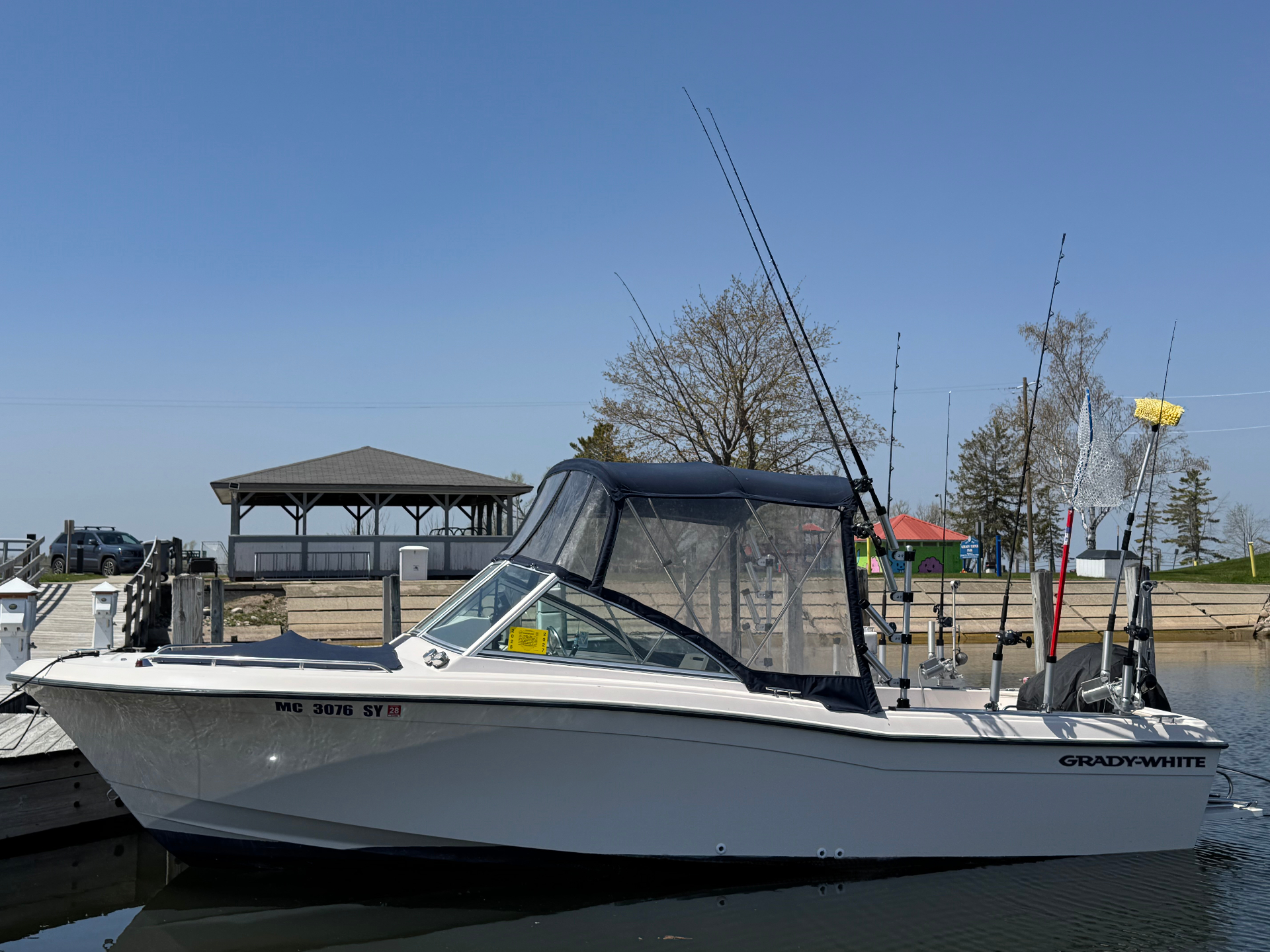 Reel Mafia โ 23โฒ Grady White Tournament dockside profile
